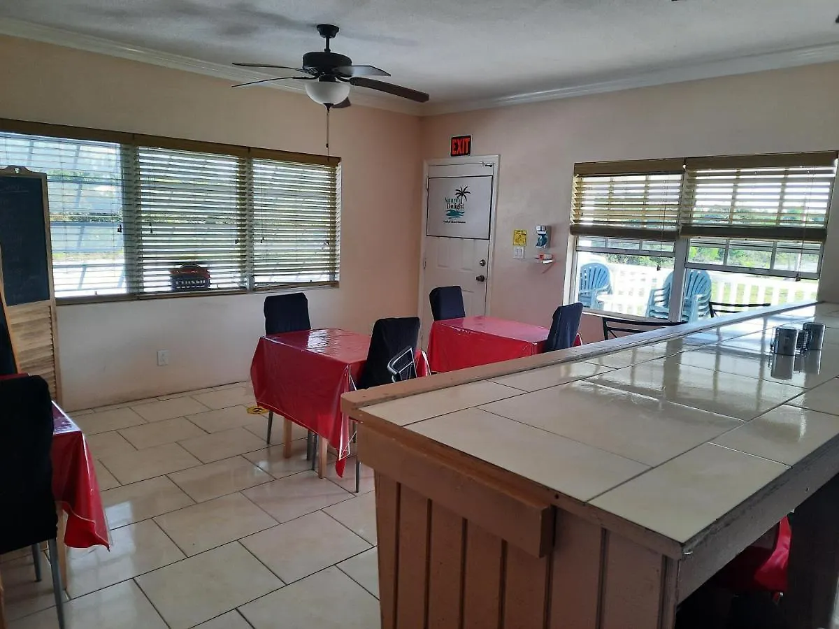 קולונל היל Nature'S Delight Lodge 0*, קולונל היל איי בהאמה